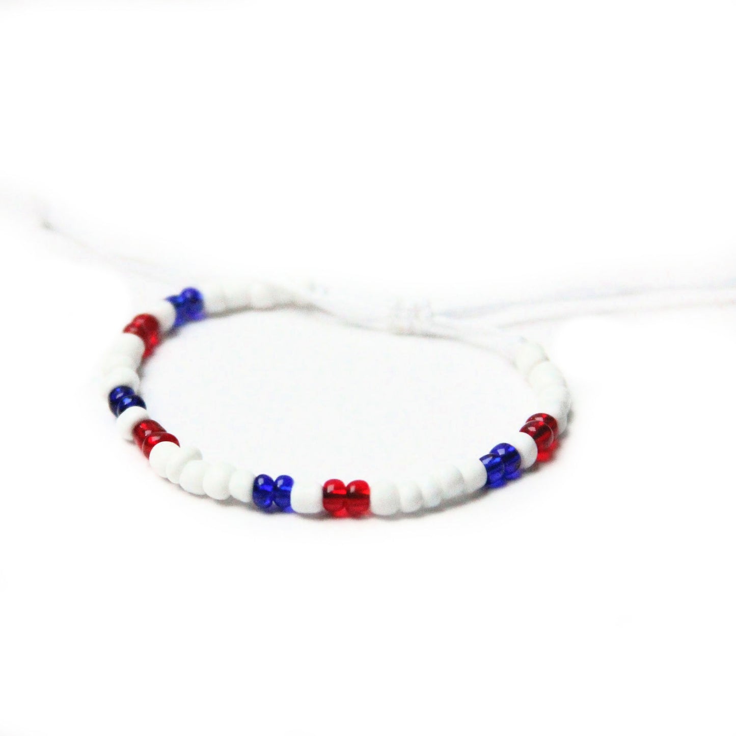America Single Strand Beaded Bracelet